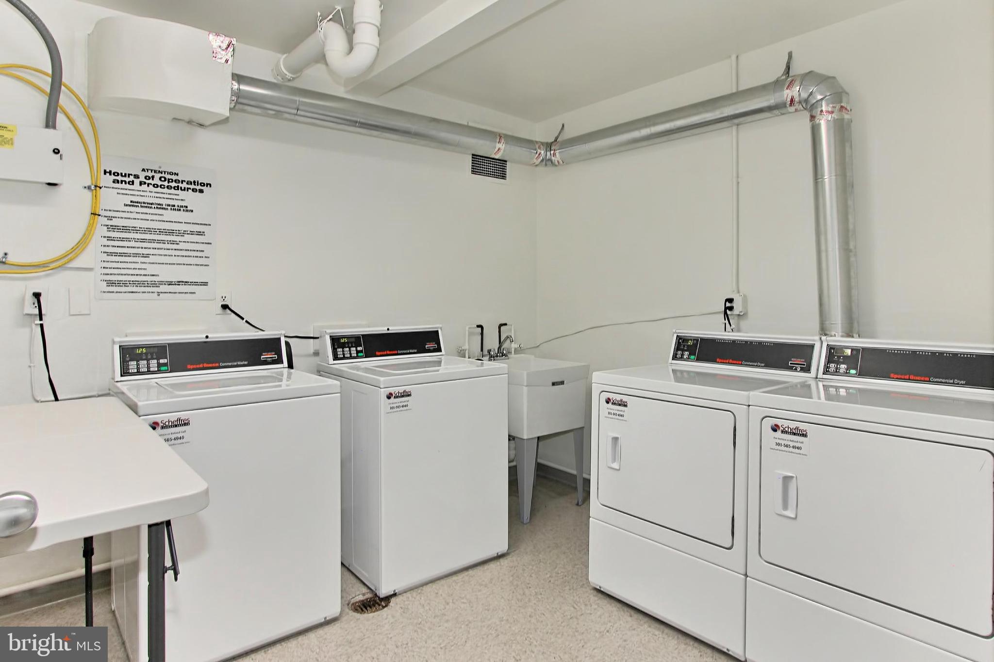 PARK TOWERS - Residential