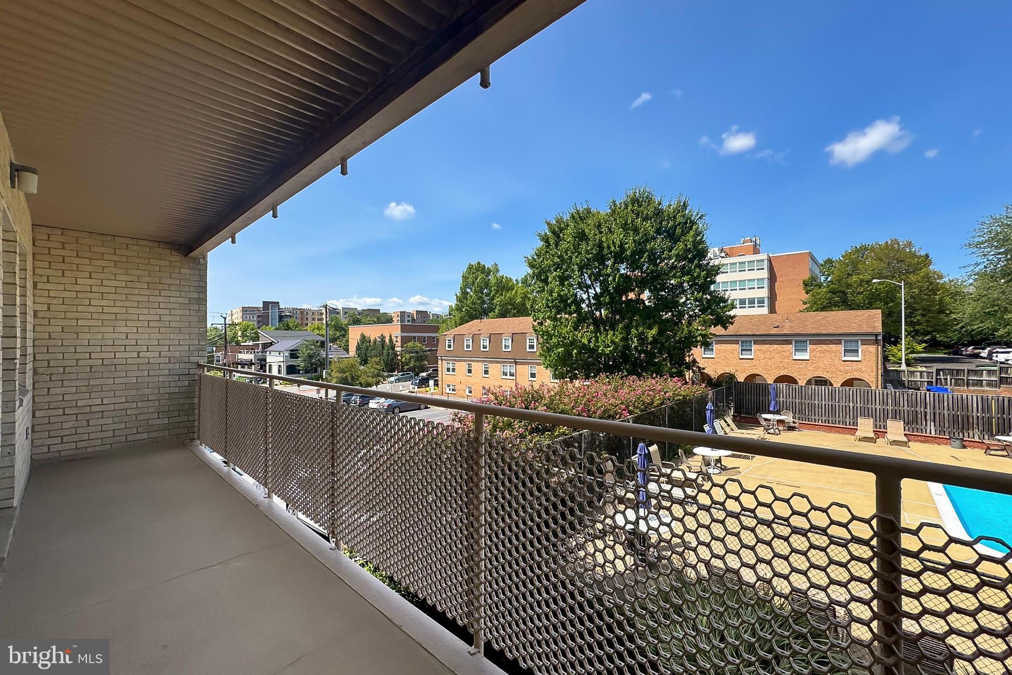 PARK TOWERS - Residential