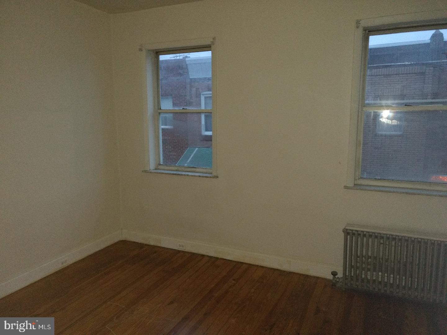 LOWER MOYAMENSING - Residential