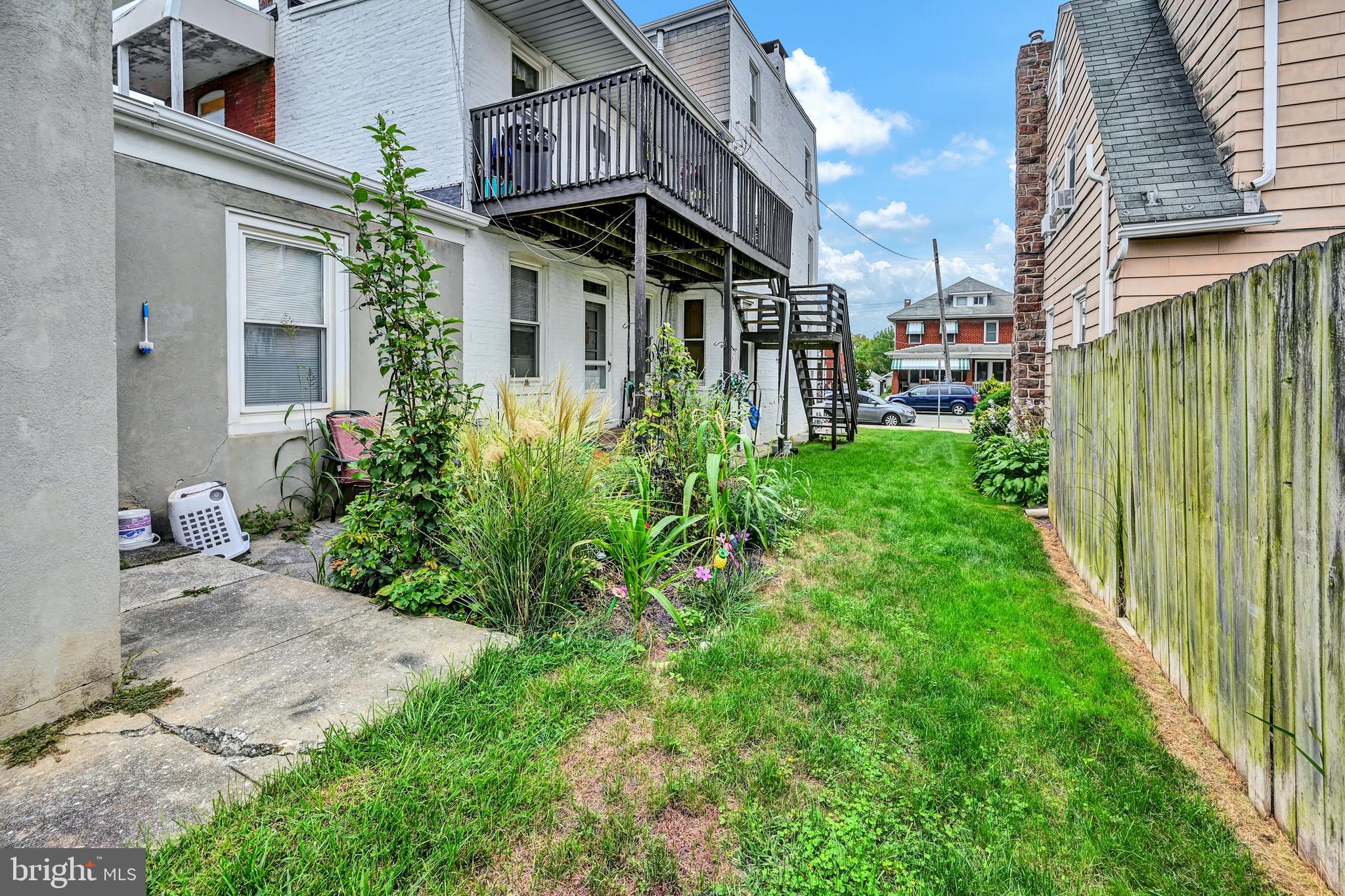 THE AVENUES - Residential Income