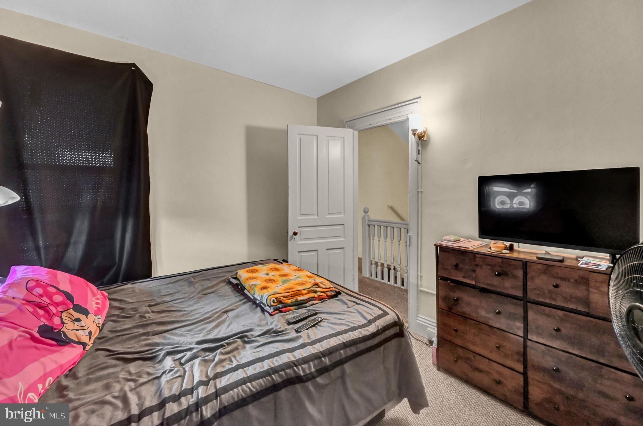 THE AVENUES - Residential Income