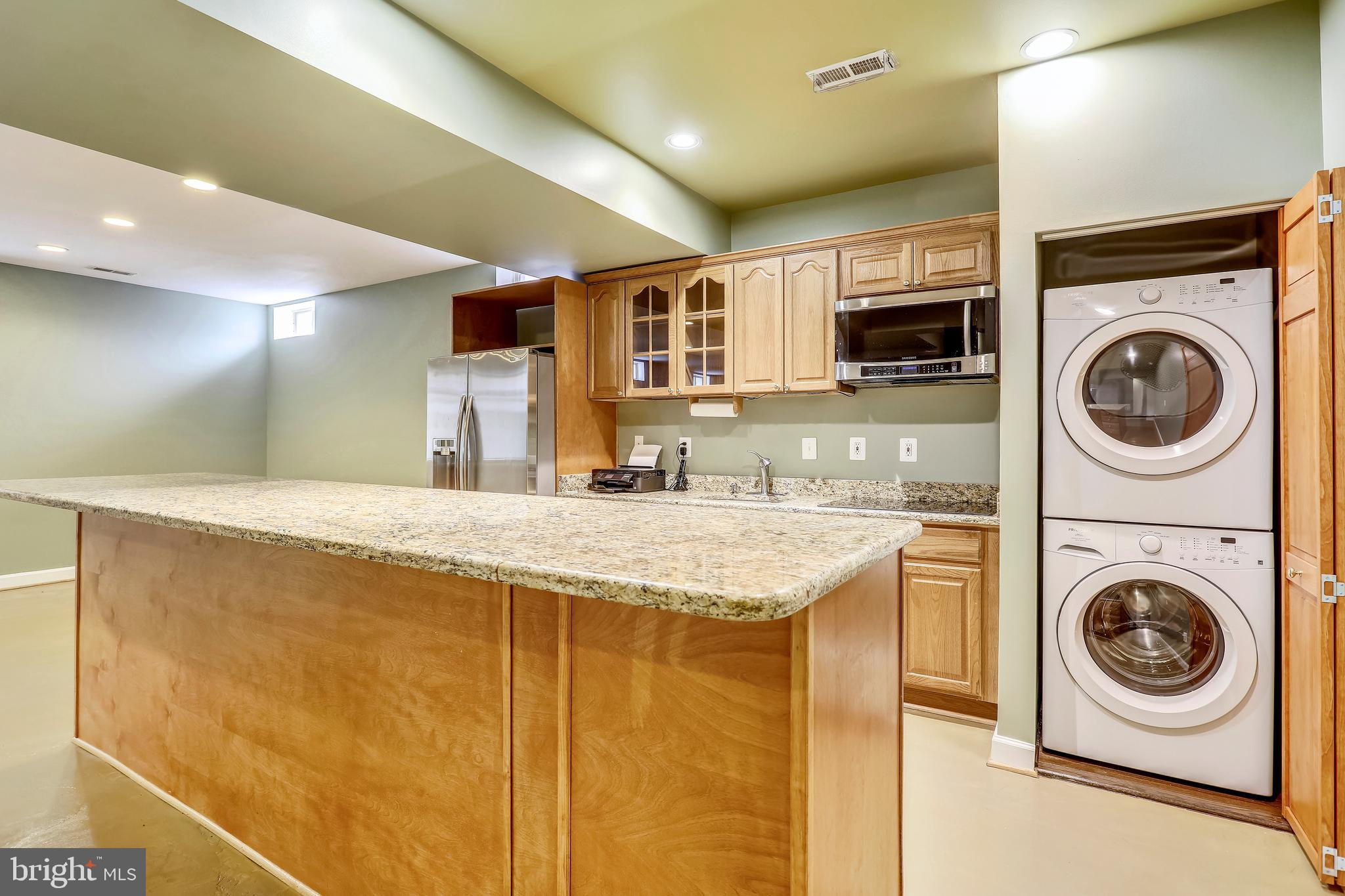 ALTA VISTA - Residential Lease