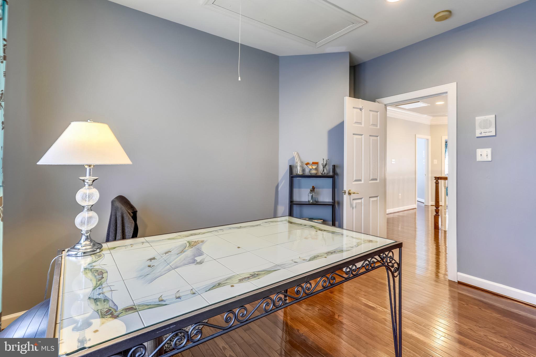 ALTA VISTA - Residential Lease