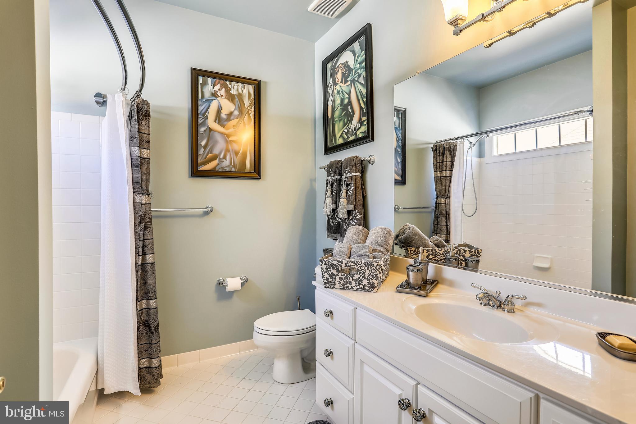 ALTA VISTA - Residential Lease