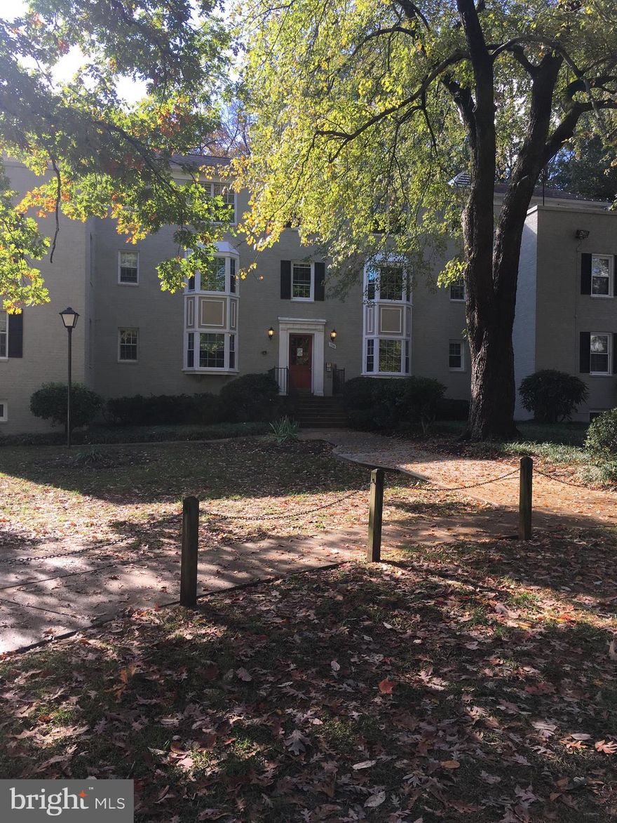 Top floor with amazing balcony tucked away next to parkland yet convenient within walking distance to Columbia Pike & Arlington Mill Rec Center.  Beautiful complex with acres of open common area.  Freshly Painted *Updated Kitchen * Renovated Bath * relaxing balcony overlooking trees & pool.  Extra storage bin. This condo complex over looks Four Mile Run set in a park like landscape.  Glencarlyn Park is right outside your front door.  The community also features adjacency to the W&DO jogging and bike trails, Long Branch Nature Center, picnic pavilions, and other outdoor recreation opportunities.  Park Glen is convenient to the major thoroughfares of Arlington  Columbia Pike, Routes 7 &50 and Interstate 395.