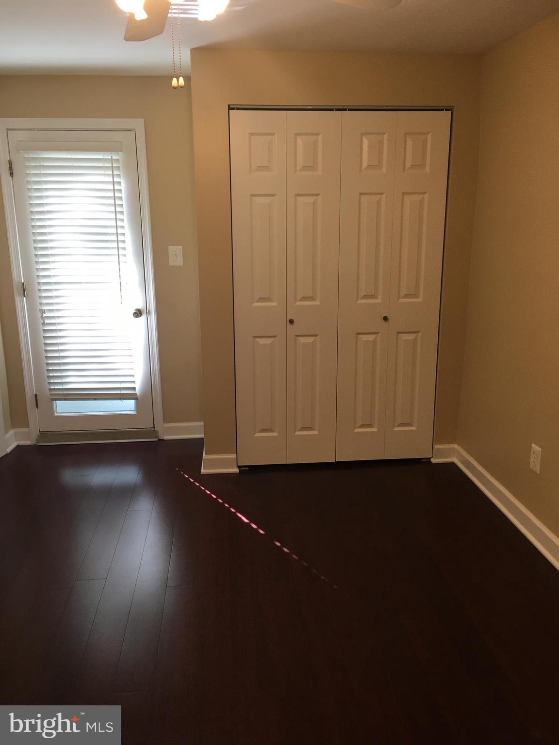 PARK GLEN - Residential Lease