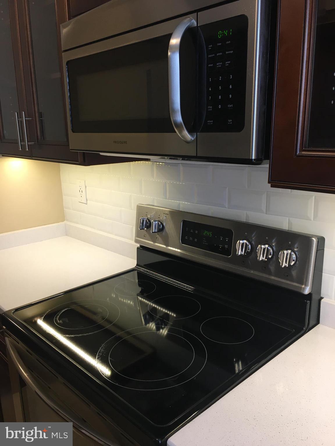 PARK GLEN - Residential Lease