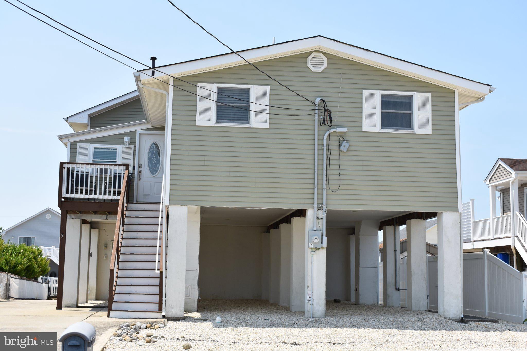 5 W SUSQUEHANNA DRIVE