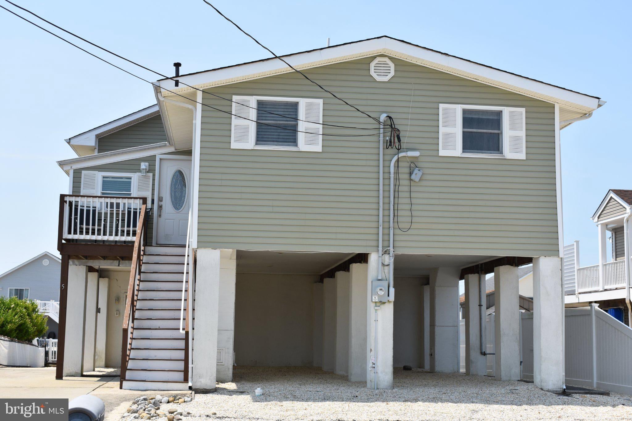 5 W SUSQUEHANNA DRIVE