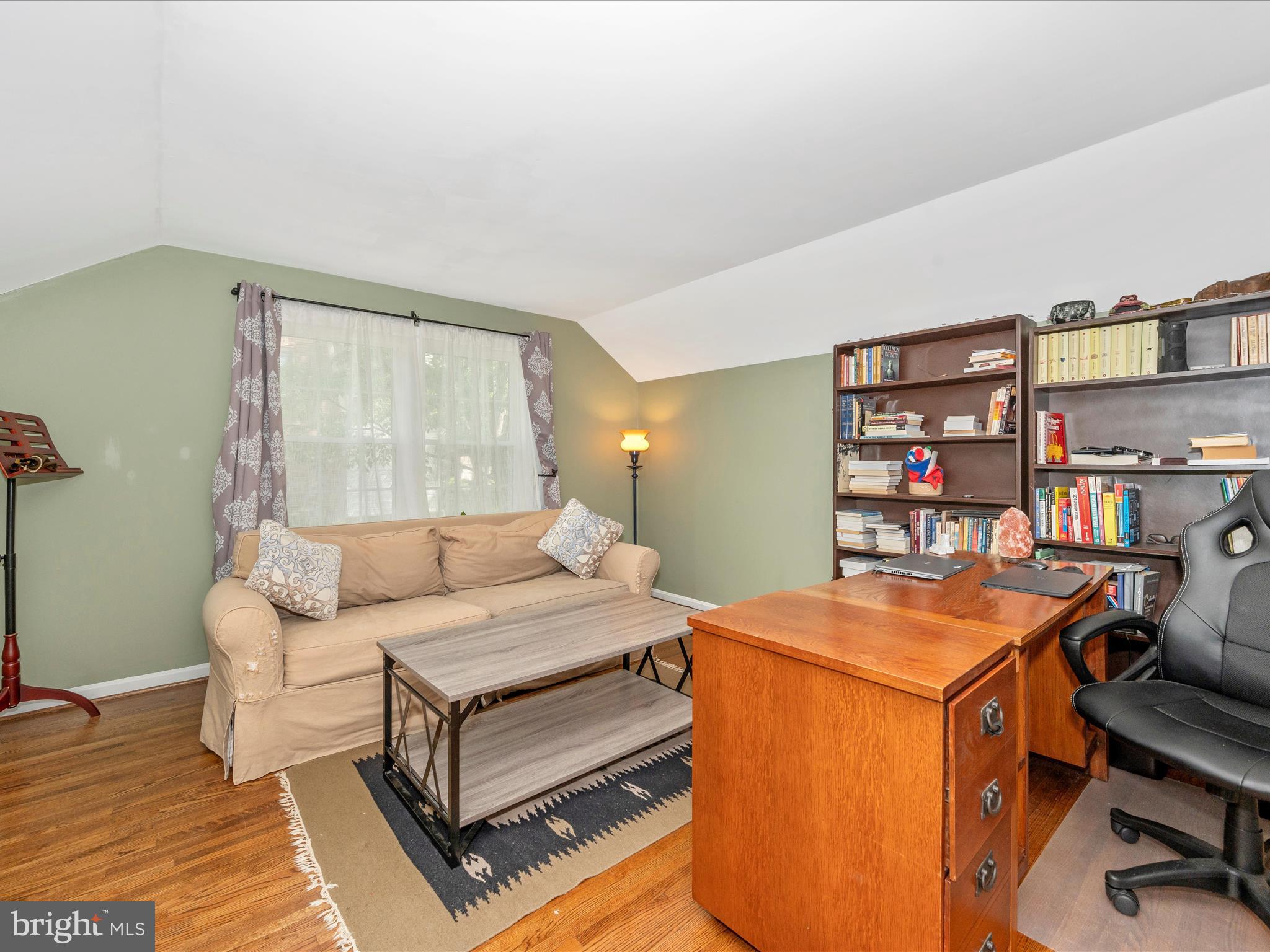 SHERWOOD FOREST MANOR - Residential