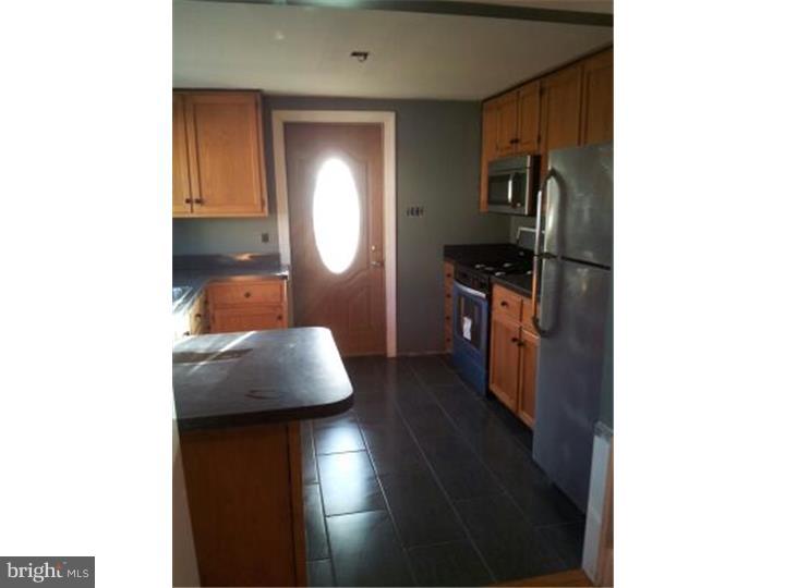 GLENSIDE - Residential Lease