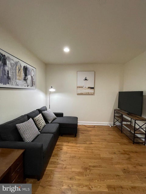 Townhouse For Rent - 4080 Spring Garden St St<br/> PHILADELPHIA, PA 19104