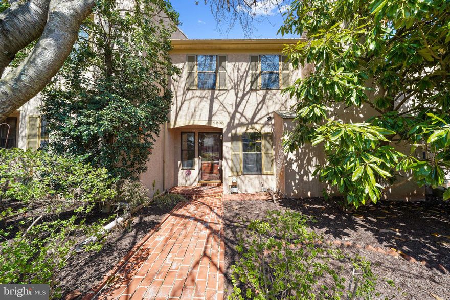 Completely renovated and move-in ready, this stunning 4-bedroom, 2.5-bathroom home in Willistown Woods offers 1,930 square feet of stylish, functional living space in one of West Chester’s most convenient locations. Fresh paint and brand-new carpet throughout create a clean, modern feel, while the fully redesigned kitchen shines with sleek cabinetry and updated finishes. Both full bathrooms and the main-level powder room have been beautifully upgraded. The finished third-floor loft serves perfectly as a fourth bedroom, home office, or flex space, while the fully finished basement adds even more room to relax or entertain—complete with its own walk-out patio. You’ll also love the walk-out patio off the dining area, perfect for morning coffee or evening grilling. Upstairs laundry adds everyday convenience, and the quiet, well-kept Willistown Woods community puts you just off Route 3 with easy access to West Chester Borough, major commuter routes, shops, and restaurants. This home truly has it all!