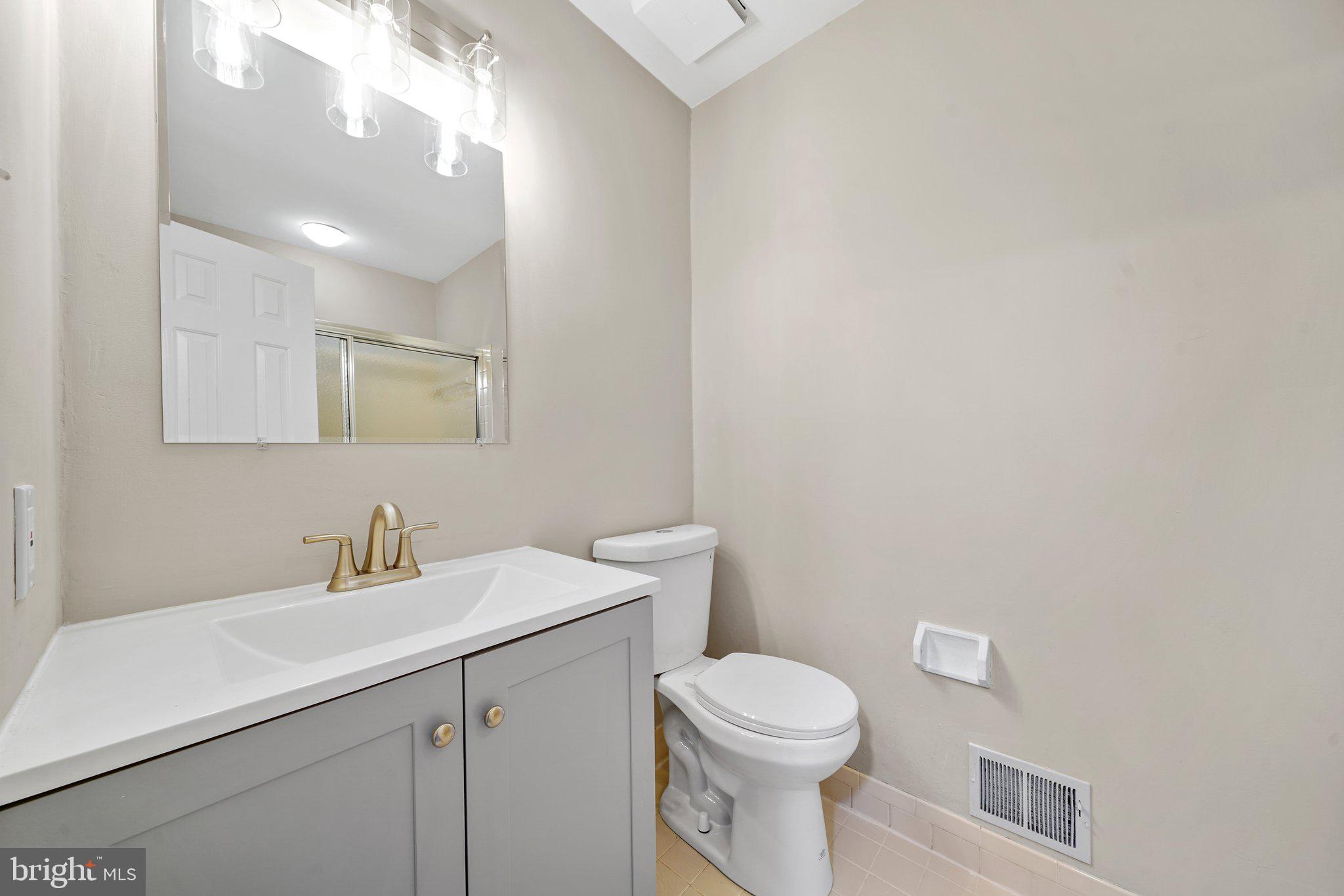 WILLISTOWN WOODS - Residential