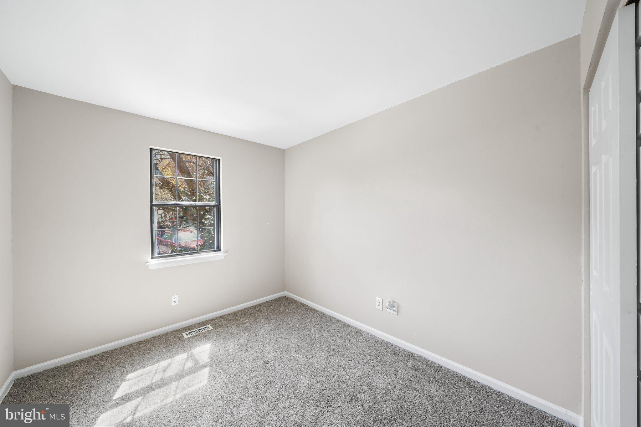 WILLISTOWN WOODS - Residential