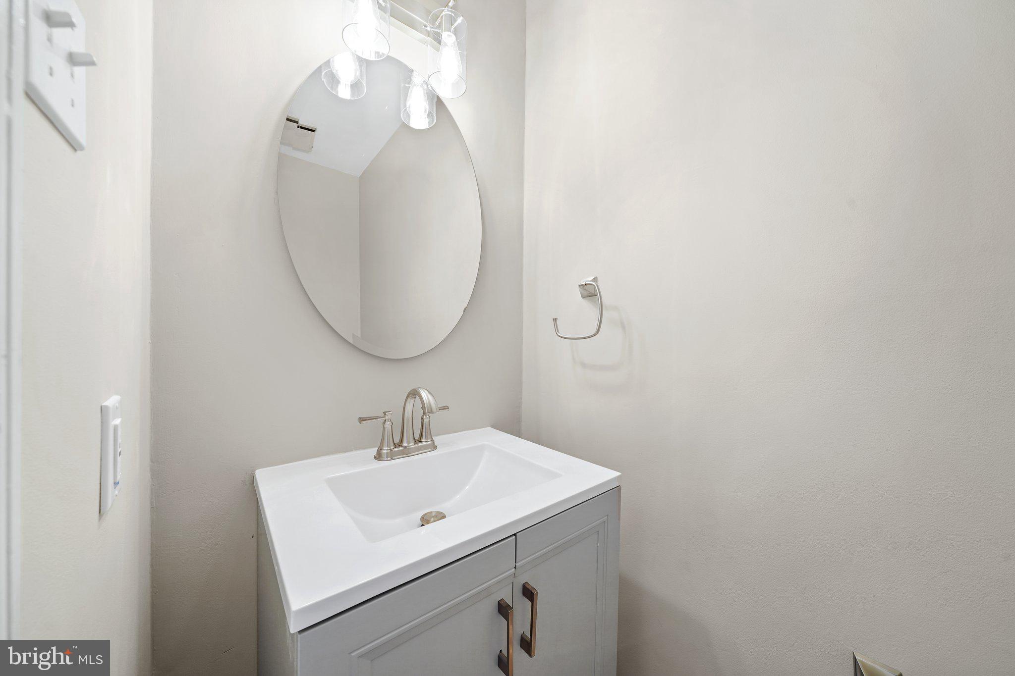 WILLISTOWN WOODS - Residential