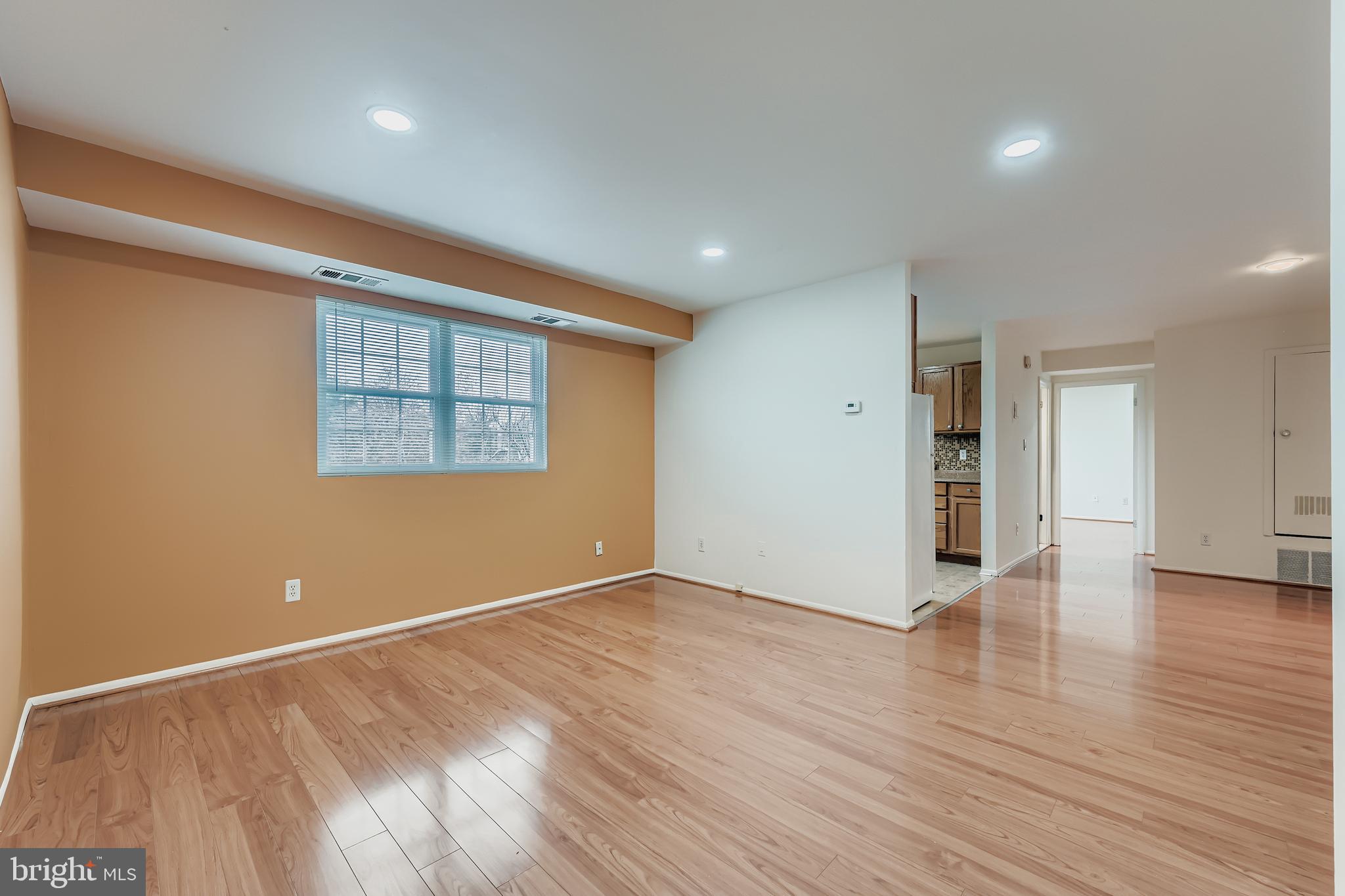 GARDENS AT OWINGS MILLS - Residential Lease