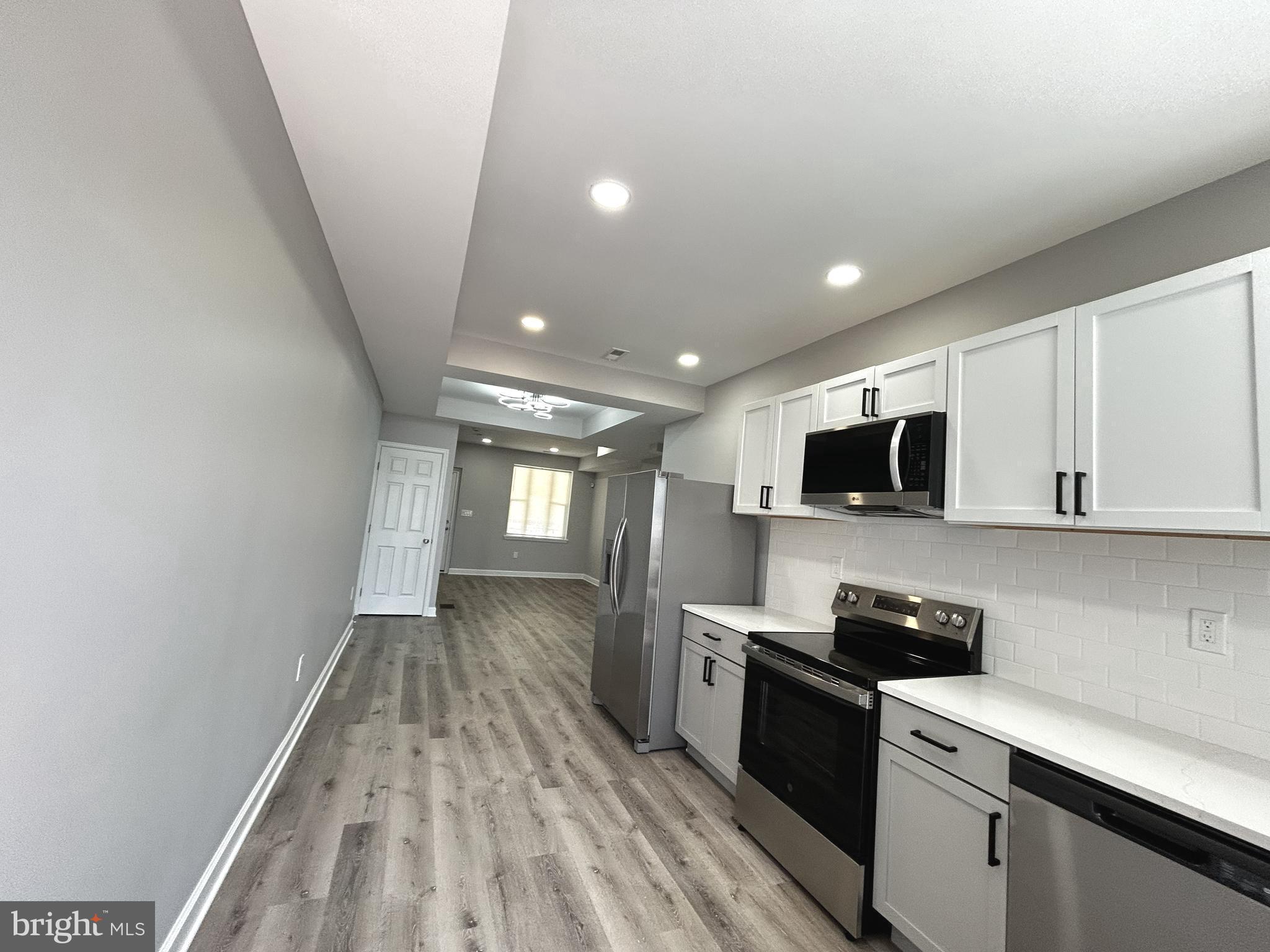 BIDDLE STREET - Residential