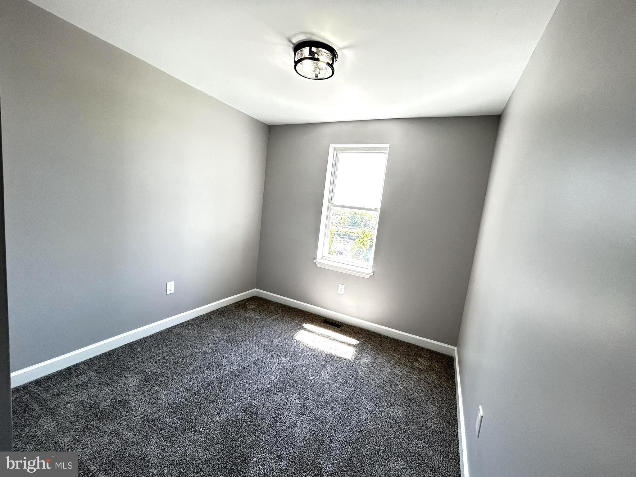 BIDDLE STREET - Residential