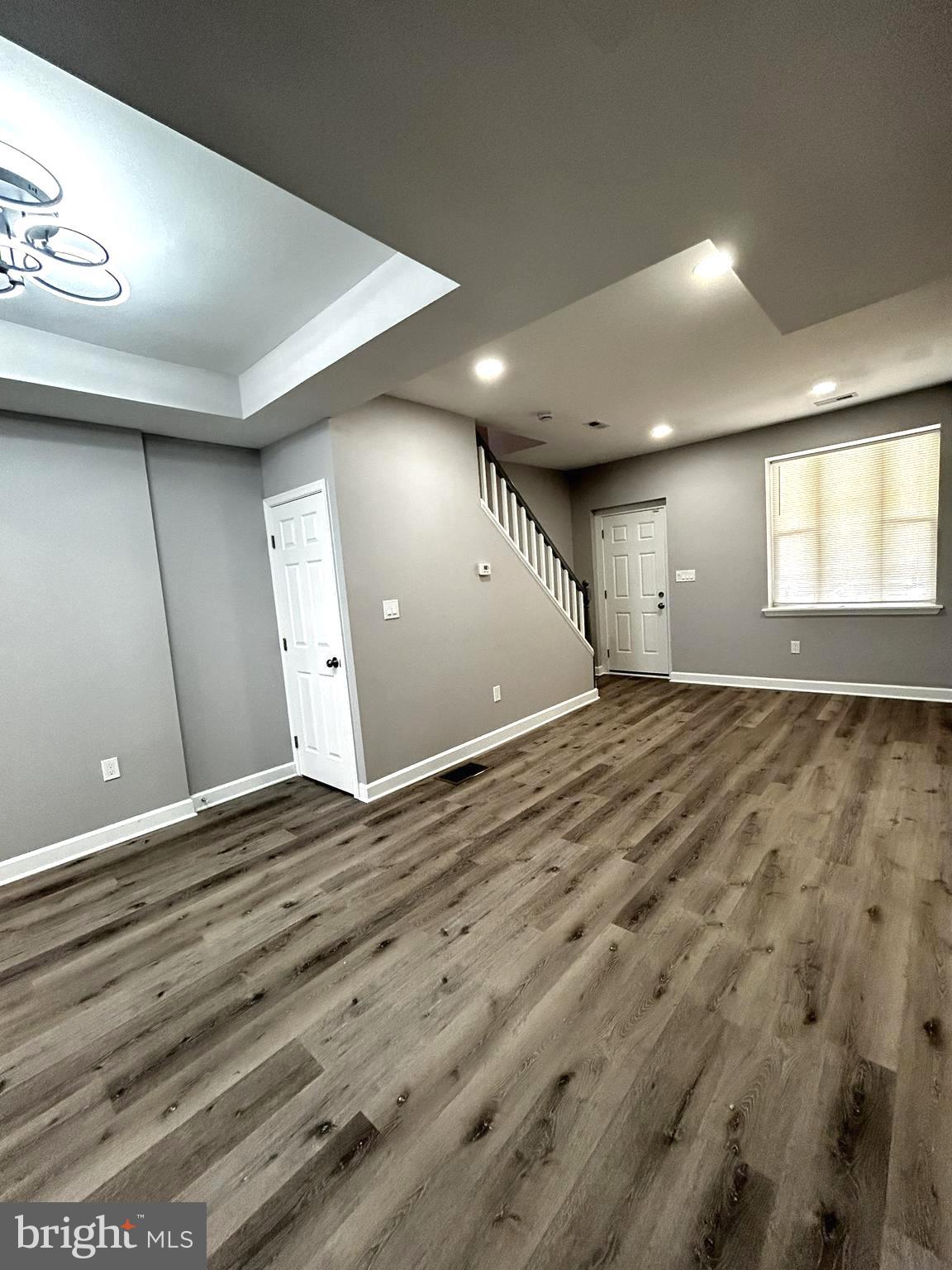 BIDDLE STREET - Residential