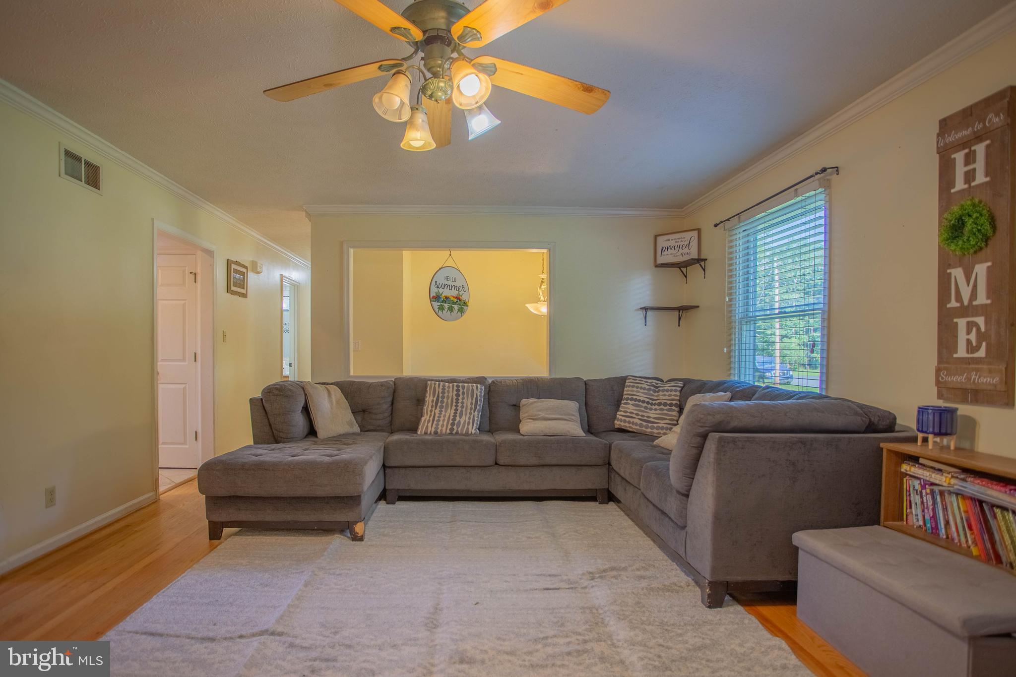 FOXCREST MANOR - Residential