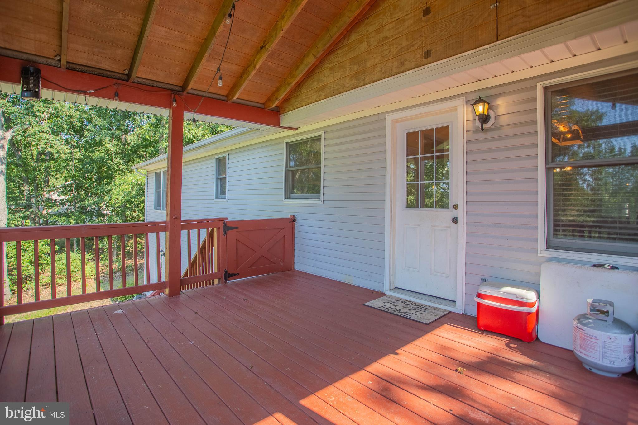 FOXCREST MANOR - Residential