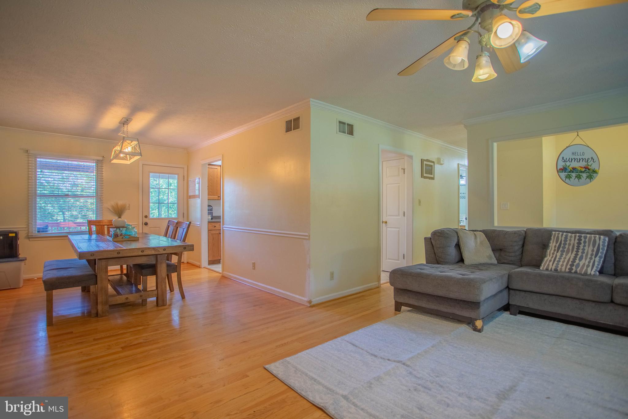 FOXCREST MANOR - Residential