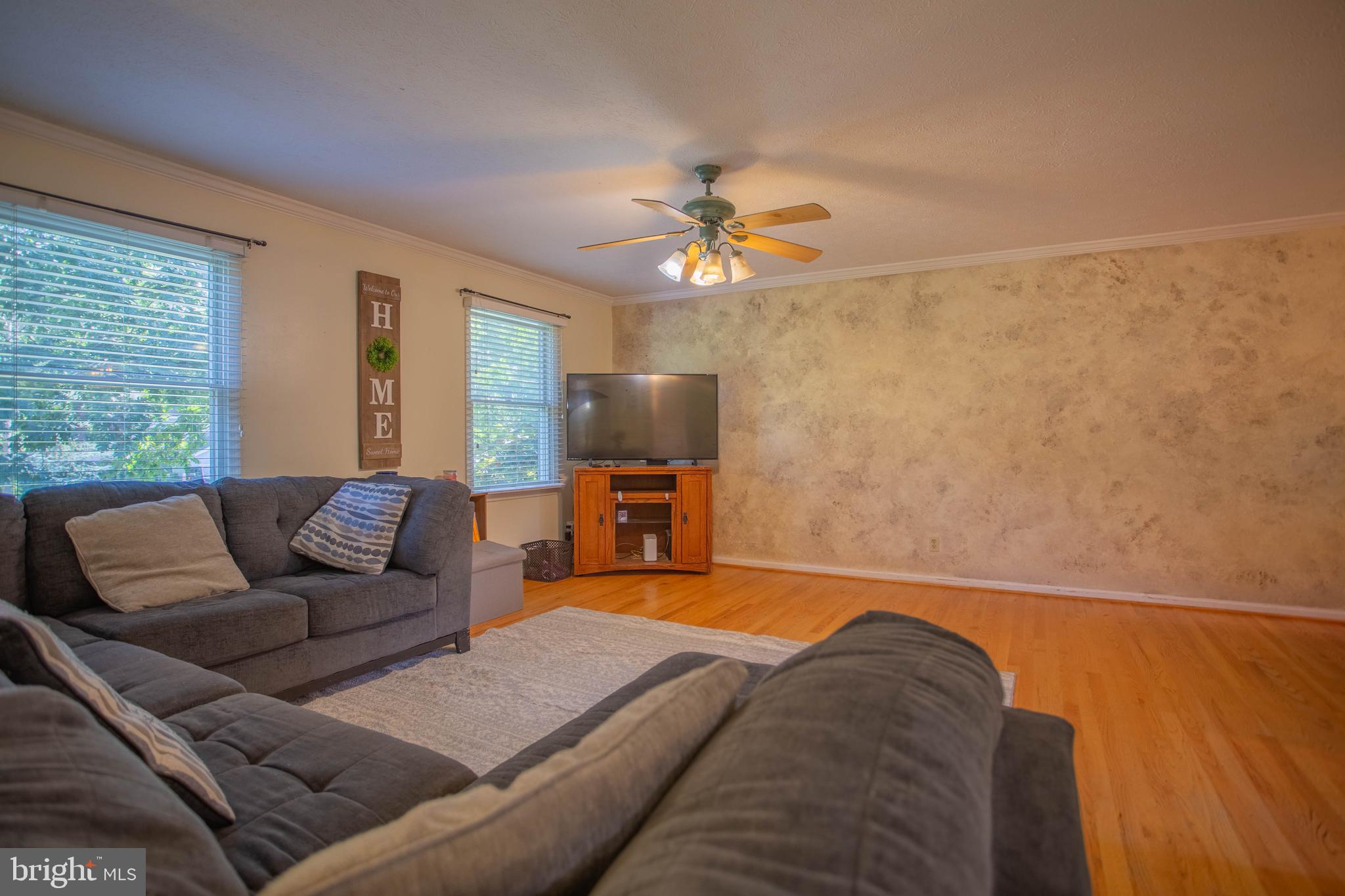 FOXCREST MANOR - Residential