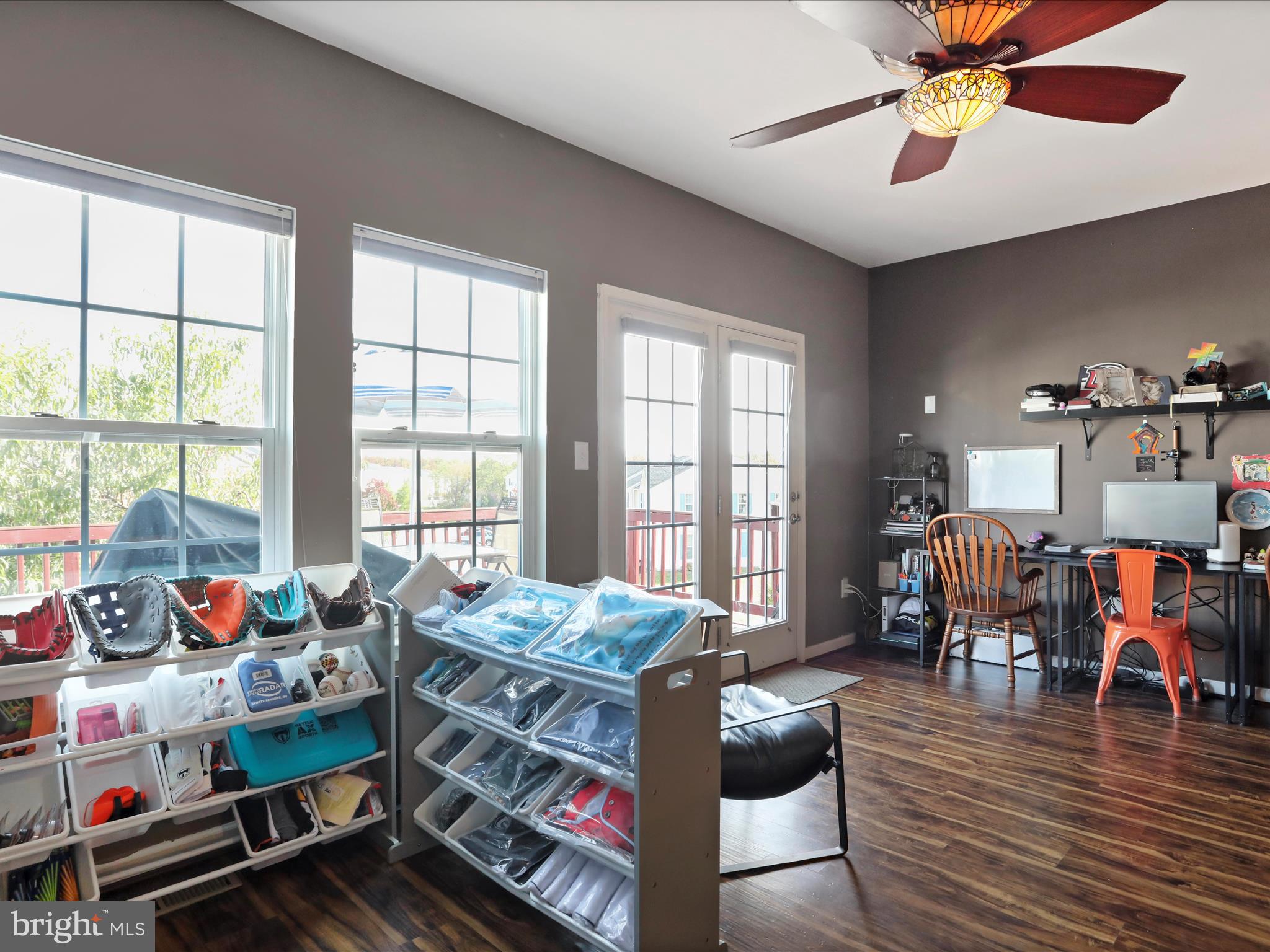 BROOKFIELD - Residential