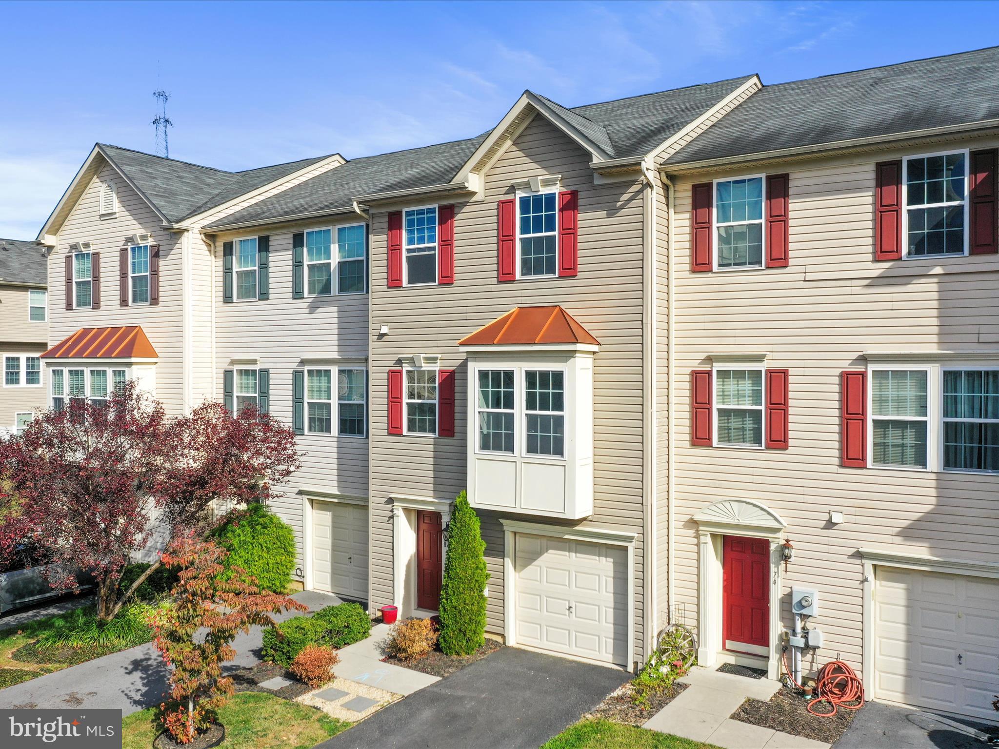 BROOKFIELD - Residential