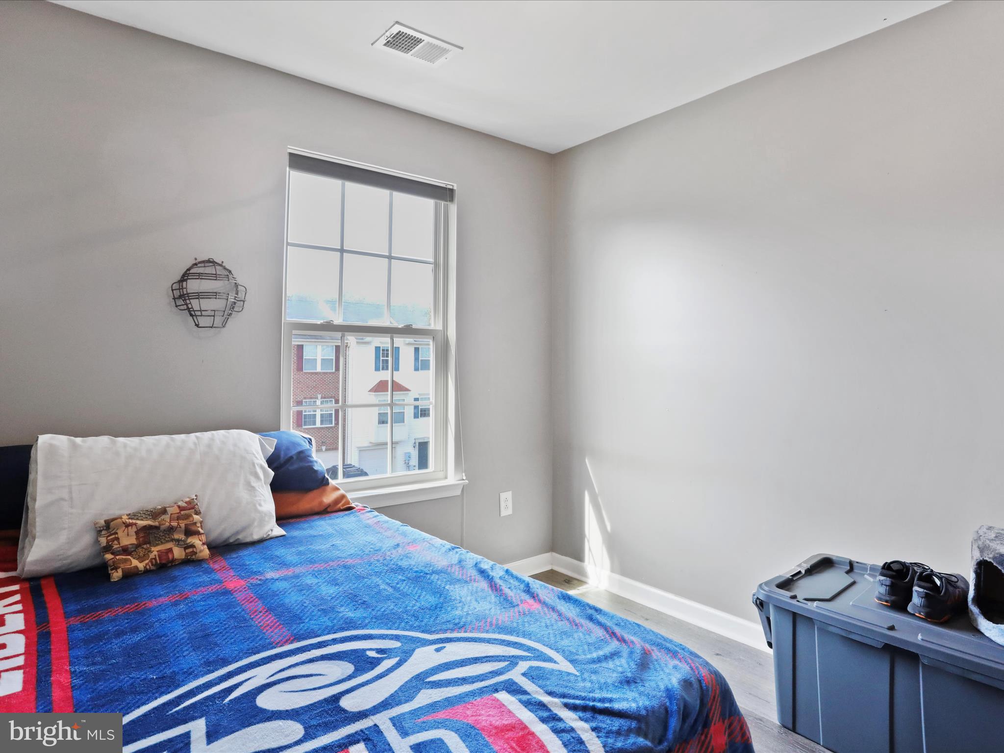 BROOKFIELD - Residential