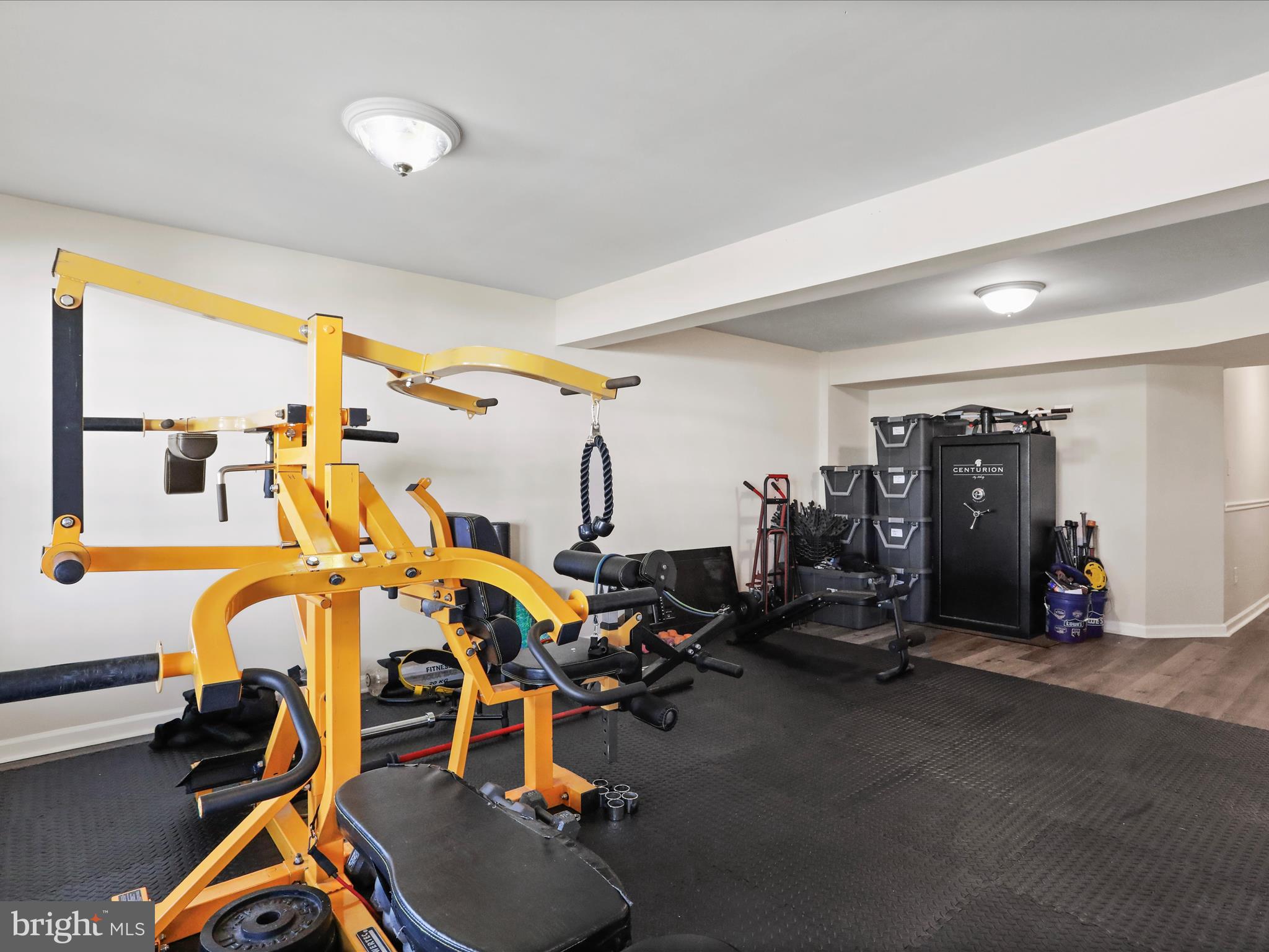 BROOKFIELD - Residential