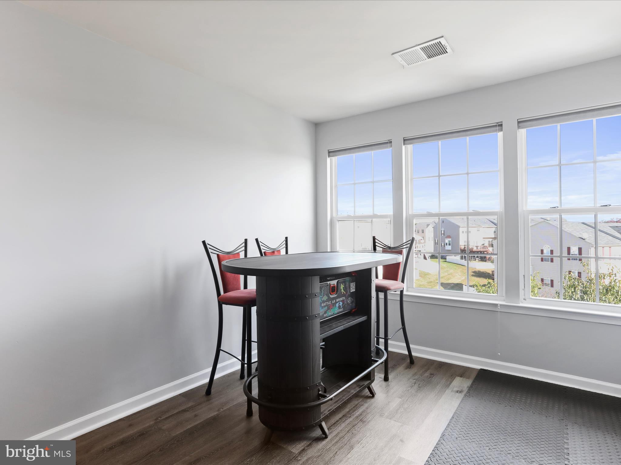 BROOKFIELD - Residential