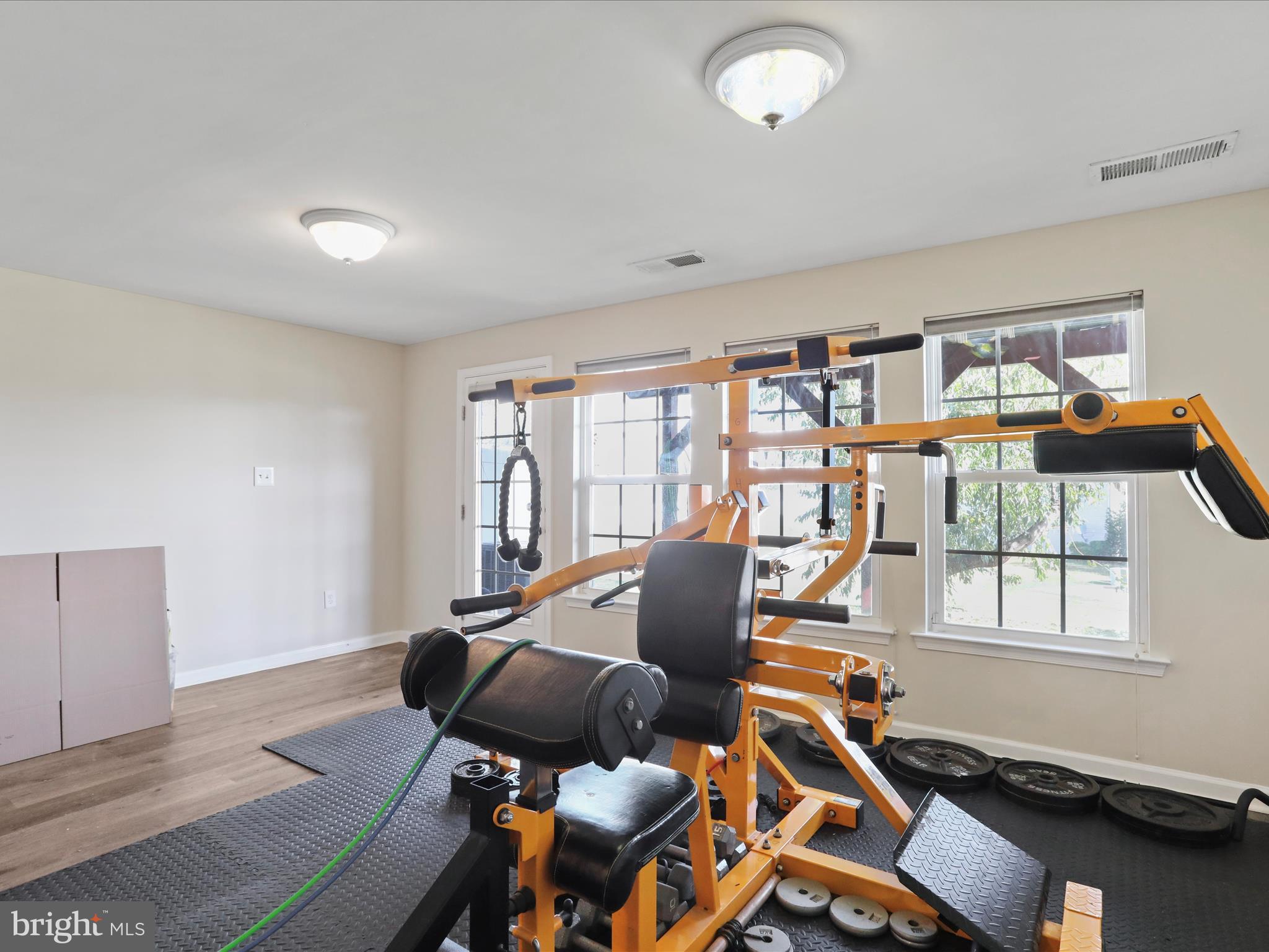 BROOKFIELD - Residential