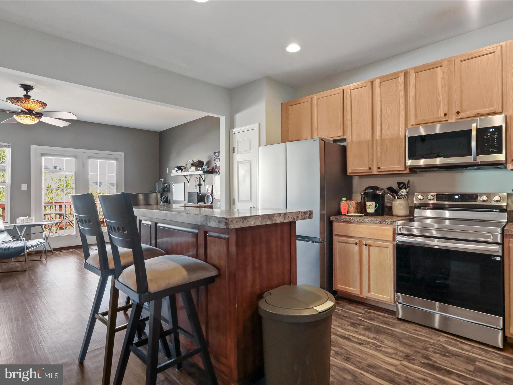 BROOKFIELD - Residential