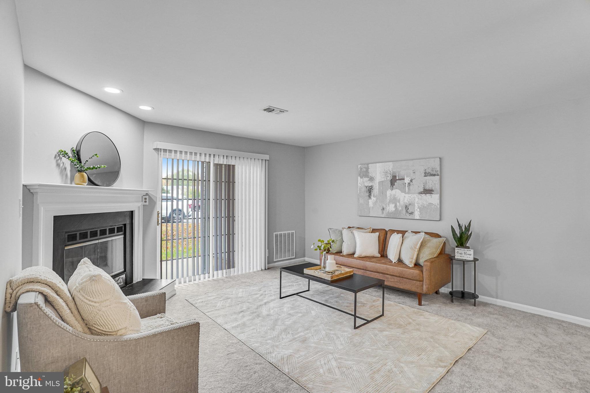 SUNNINGDALE MEADOWS - Residential