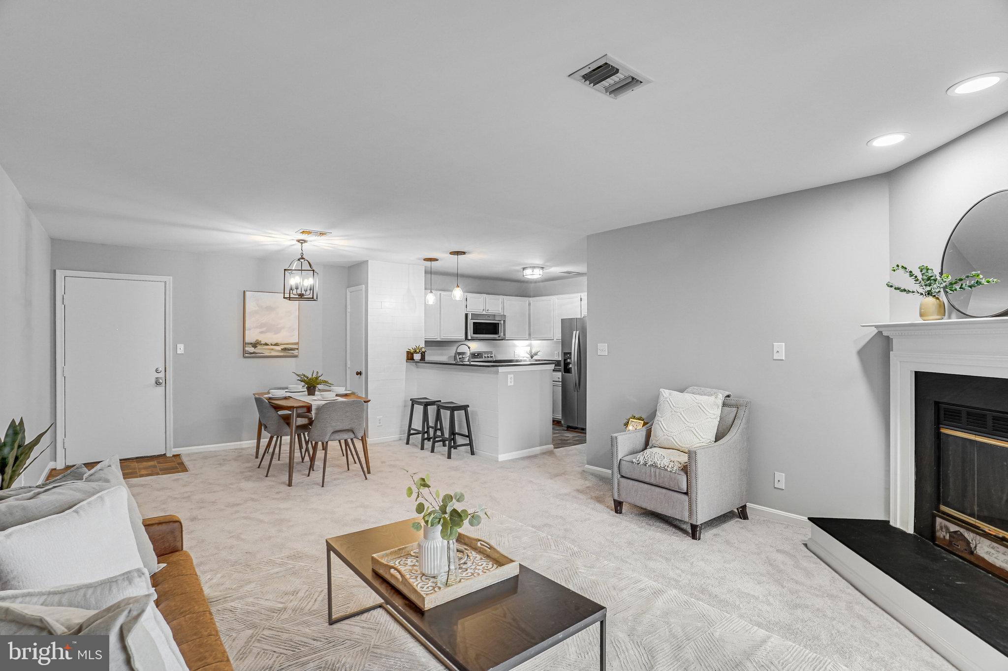 SUNNINGDALE MEADOWS - Residential