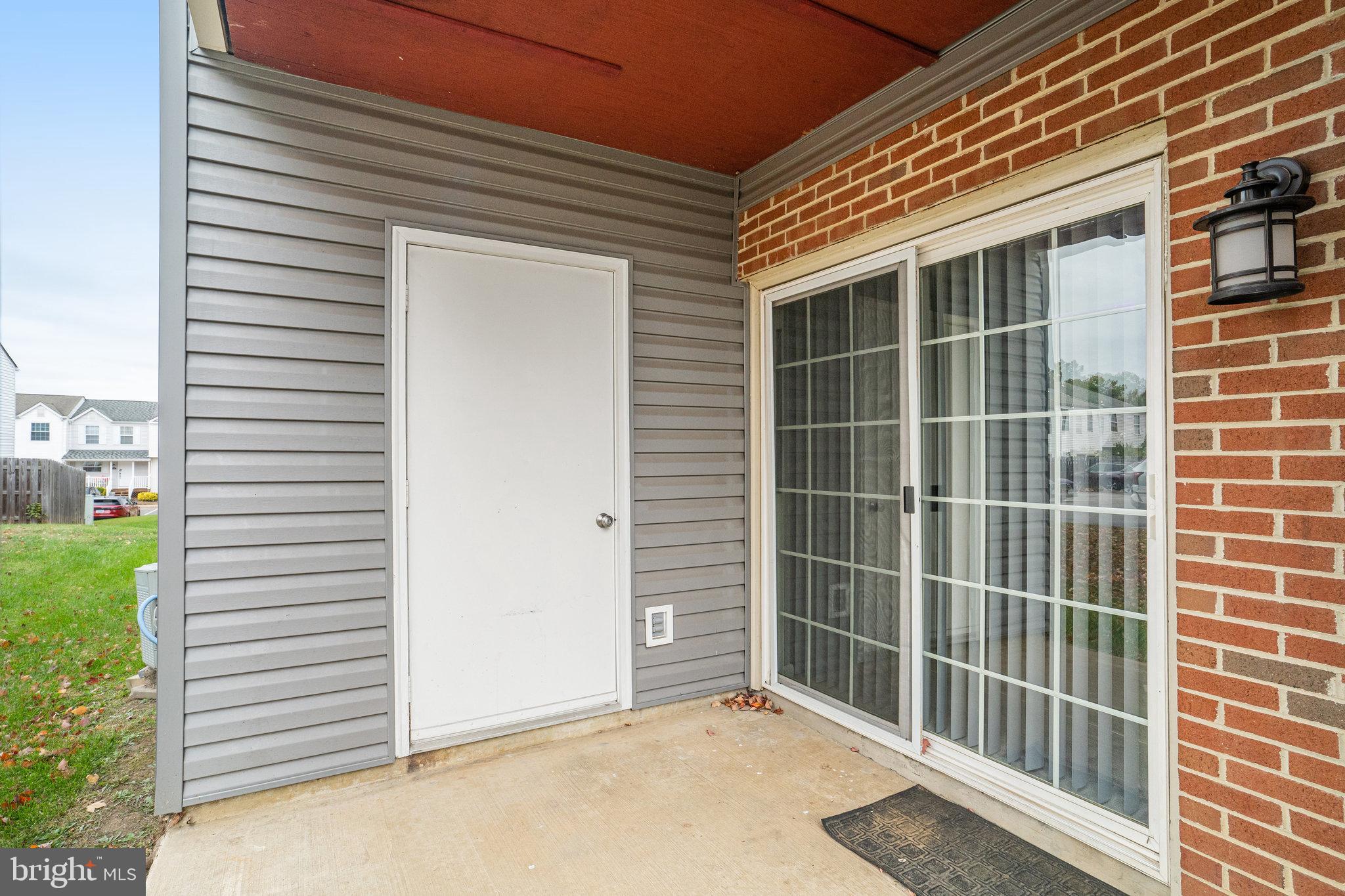 SUNNINGDALE MEADOWS - Residential