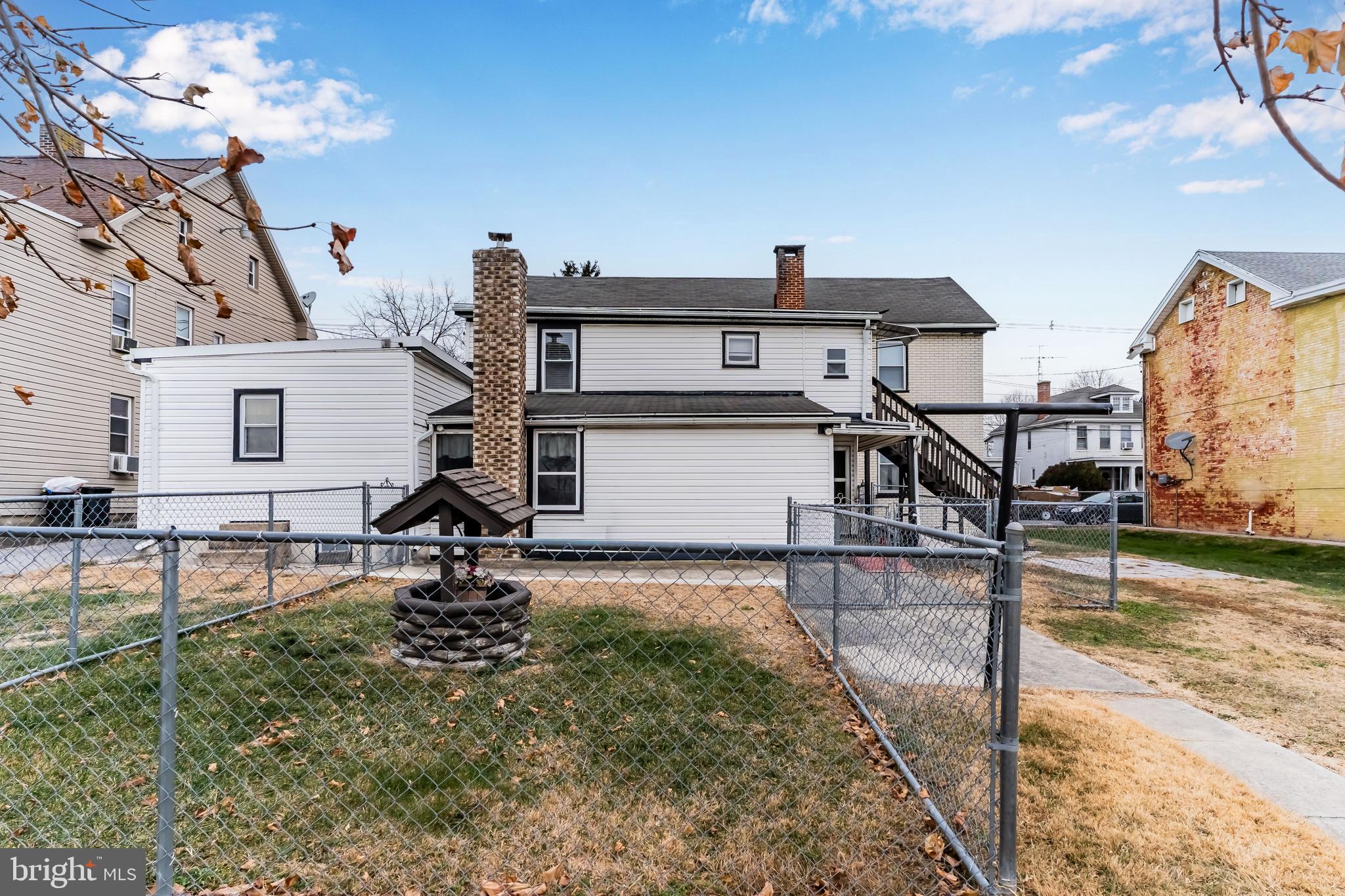 260 LINCOLN WAY WEST W