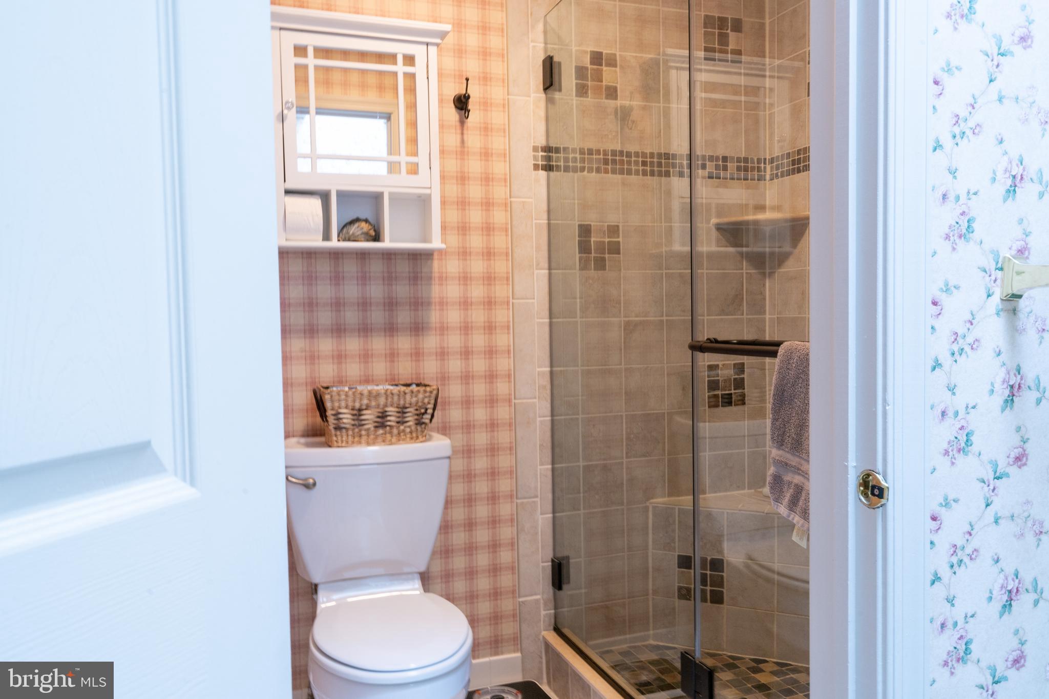 LIONSGATE - Residential