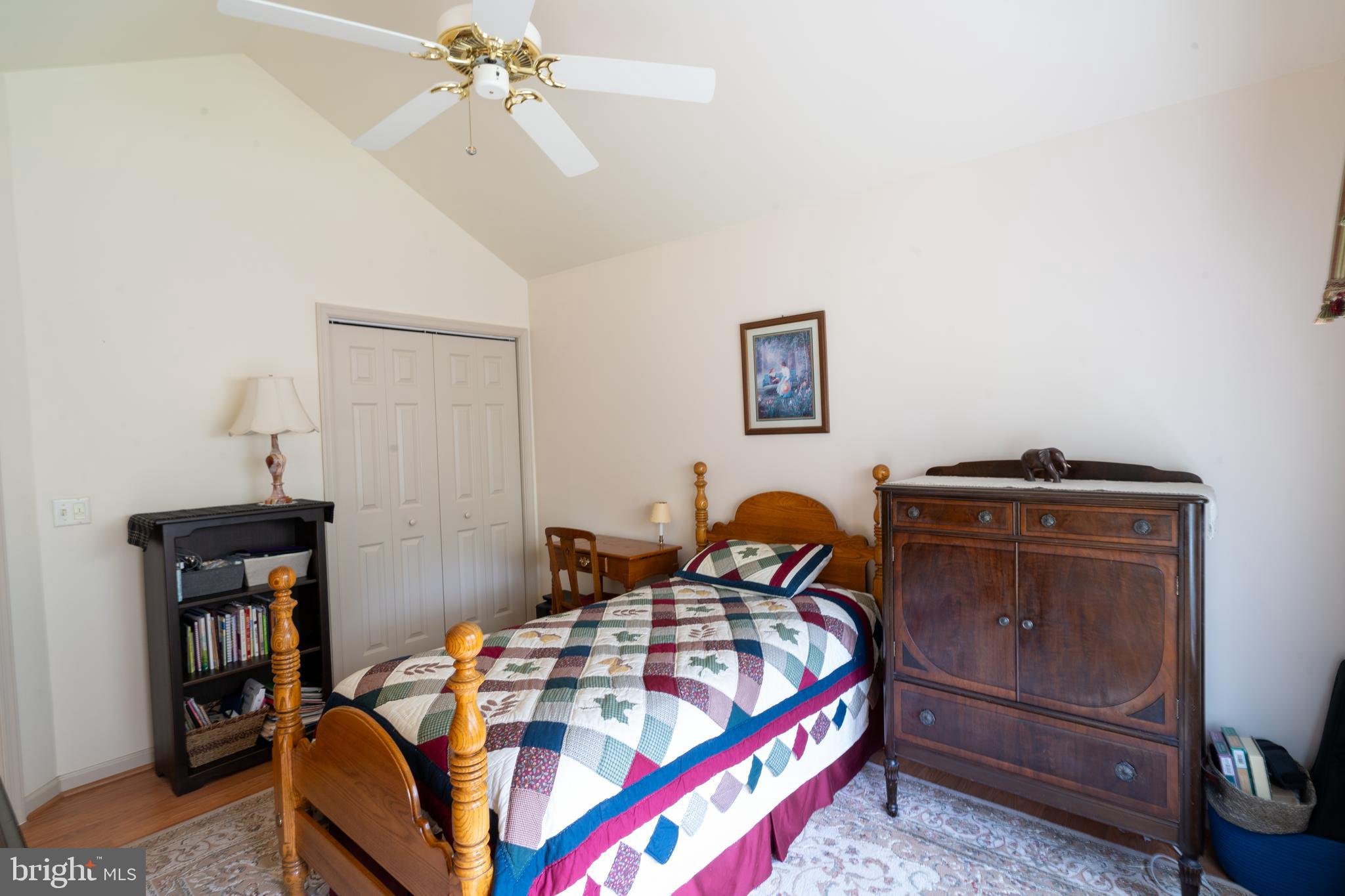 LIONSGATE - Residential