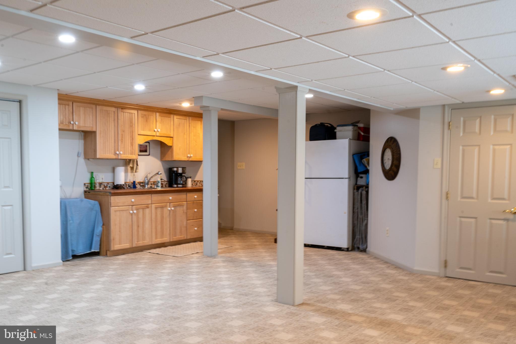 LIONSGATE - Residential