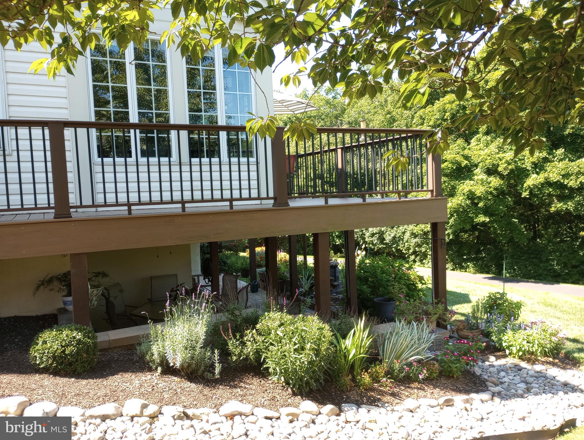 LIONSGATE - Residential