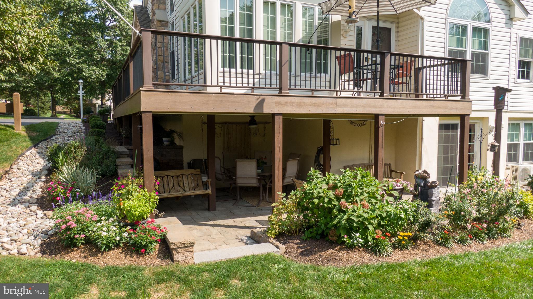 LIONSGATE - Residential