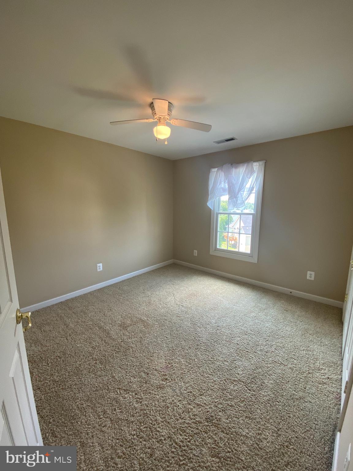 NEWPORT - Residential