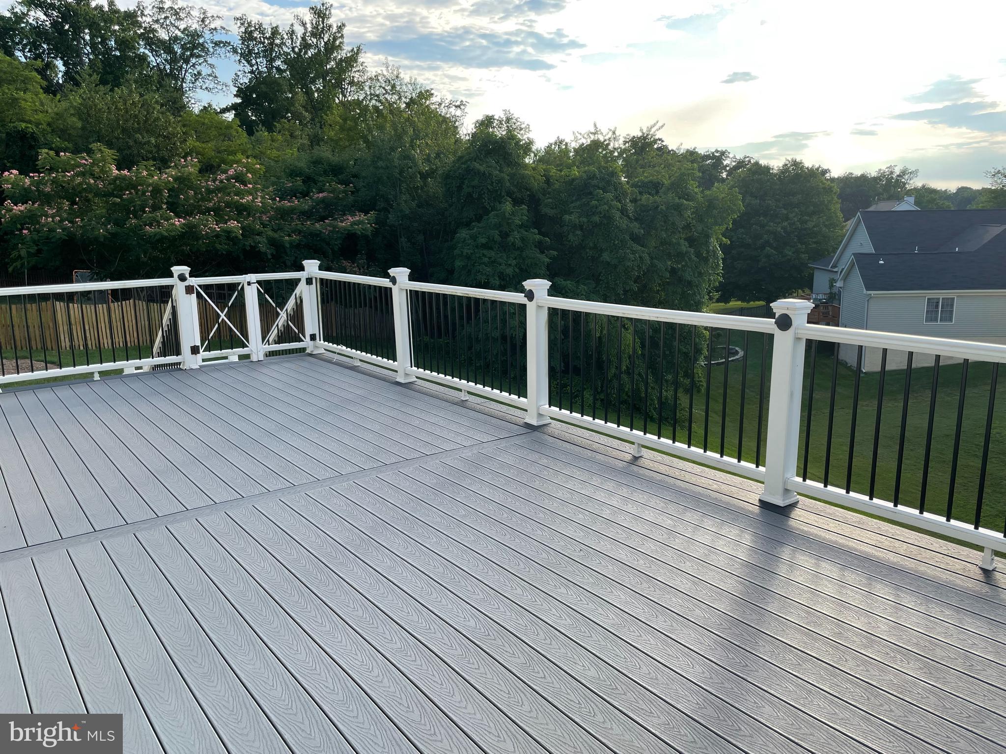 NEWPORT - Residential