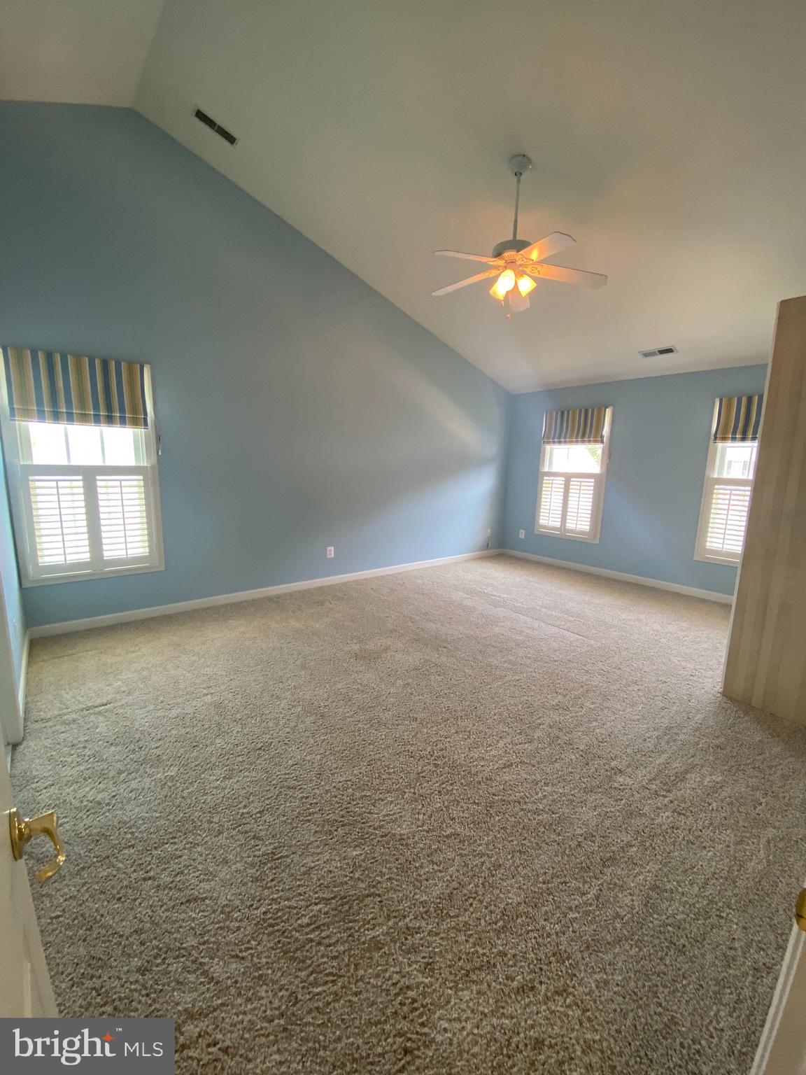 NEWPORT - Residential