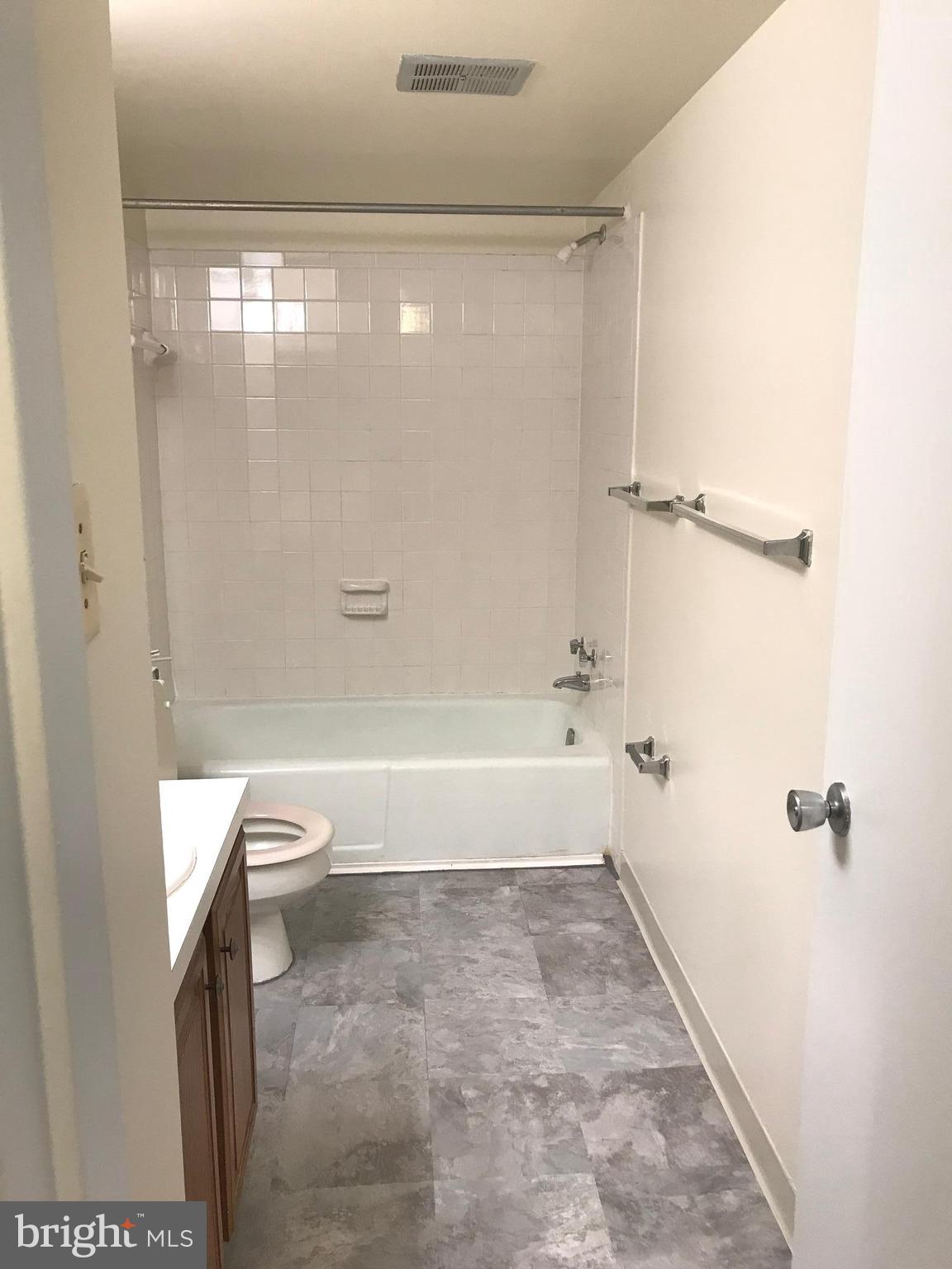 NORTHGATE - Residential Lease