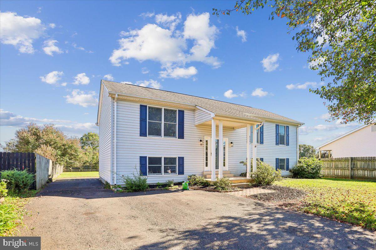 6391 WATERDALE COURT