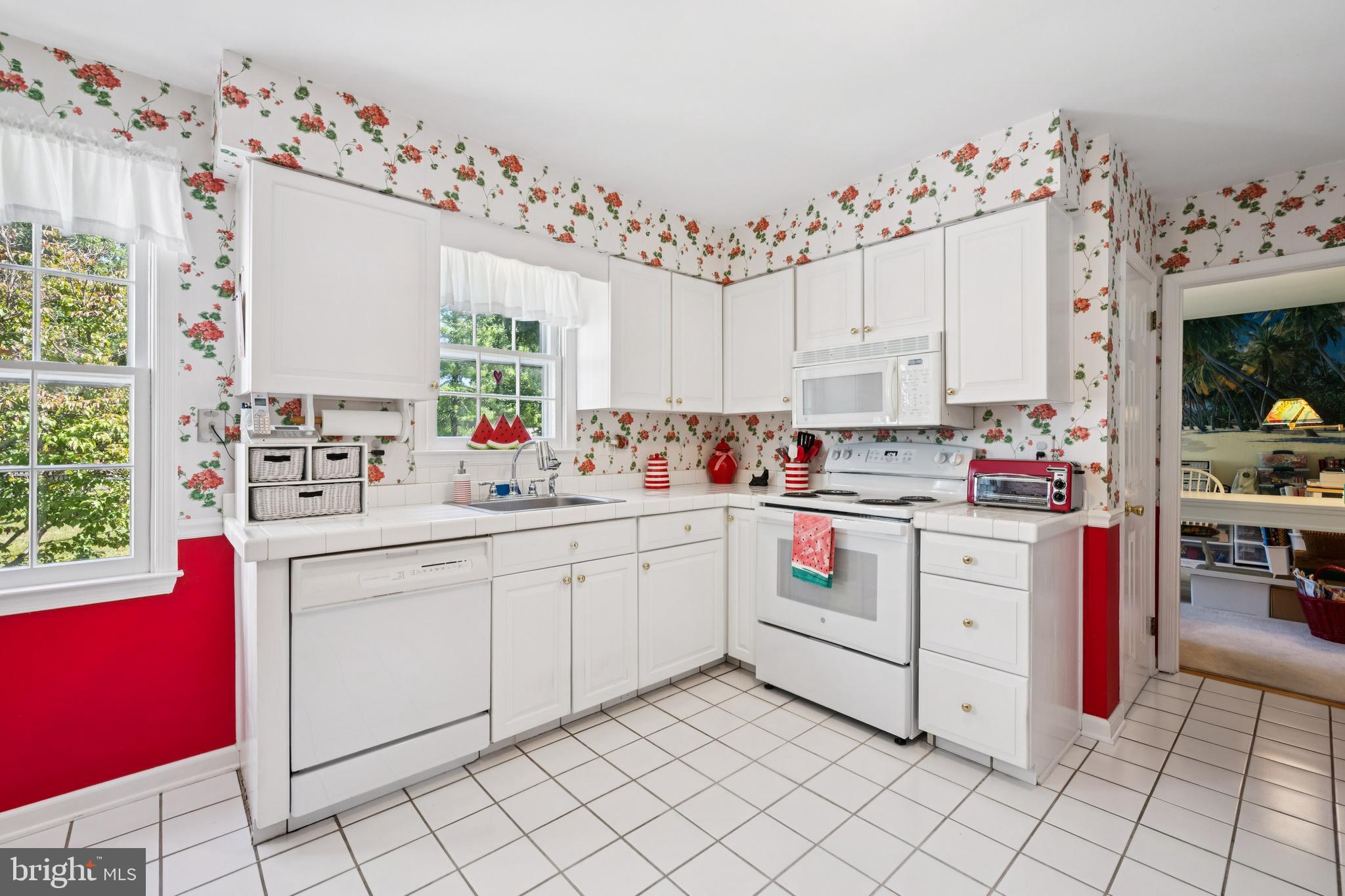 123 PINE VALLEY DRIVE
